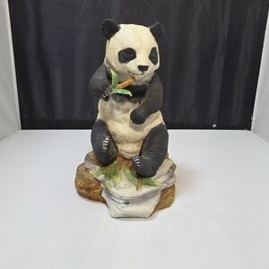 Vintage Andrea by Sadek Panda Figurine 5621 Ceramic Japan 6.5" Tall (QU)